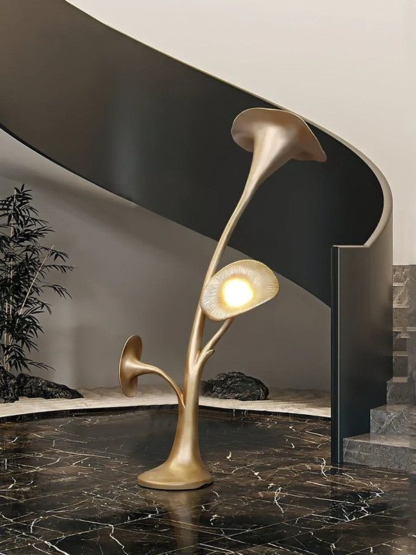 lamp-petunia.jpg