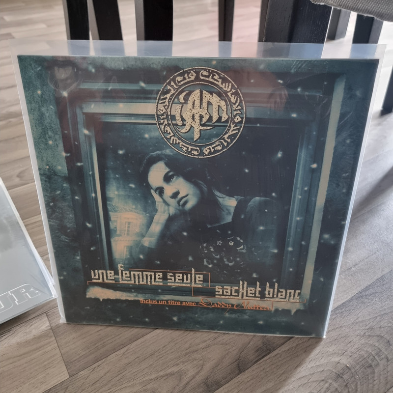 vinyle 2017 iam une femme seule sachet blanc