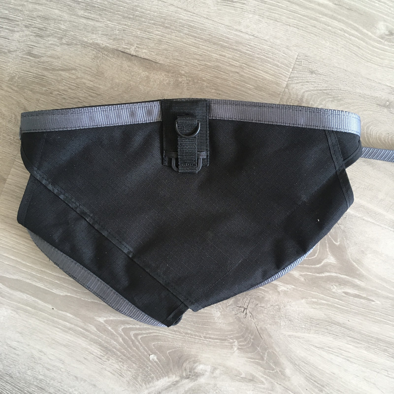 9B8319B7-F7AE-4D1E-AFEE-EA3EE0FBB578