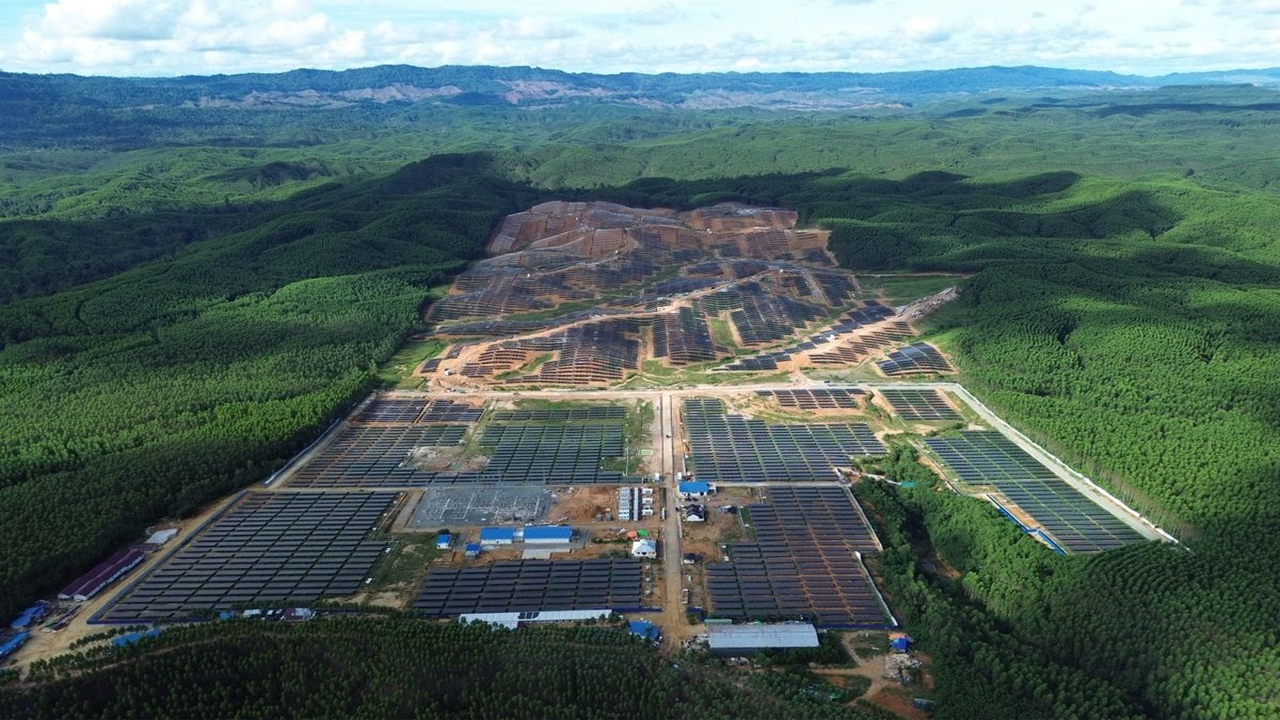 PLTS 50 MW Nusantara Sembcorp Wujudkan IKN Kota Rendah Emisi