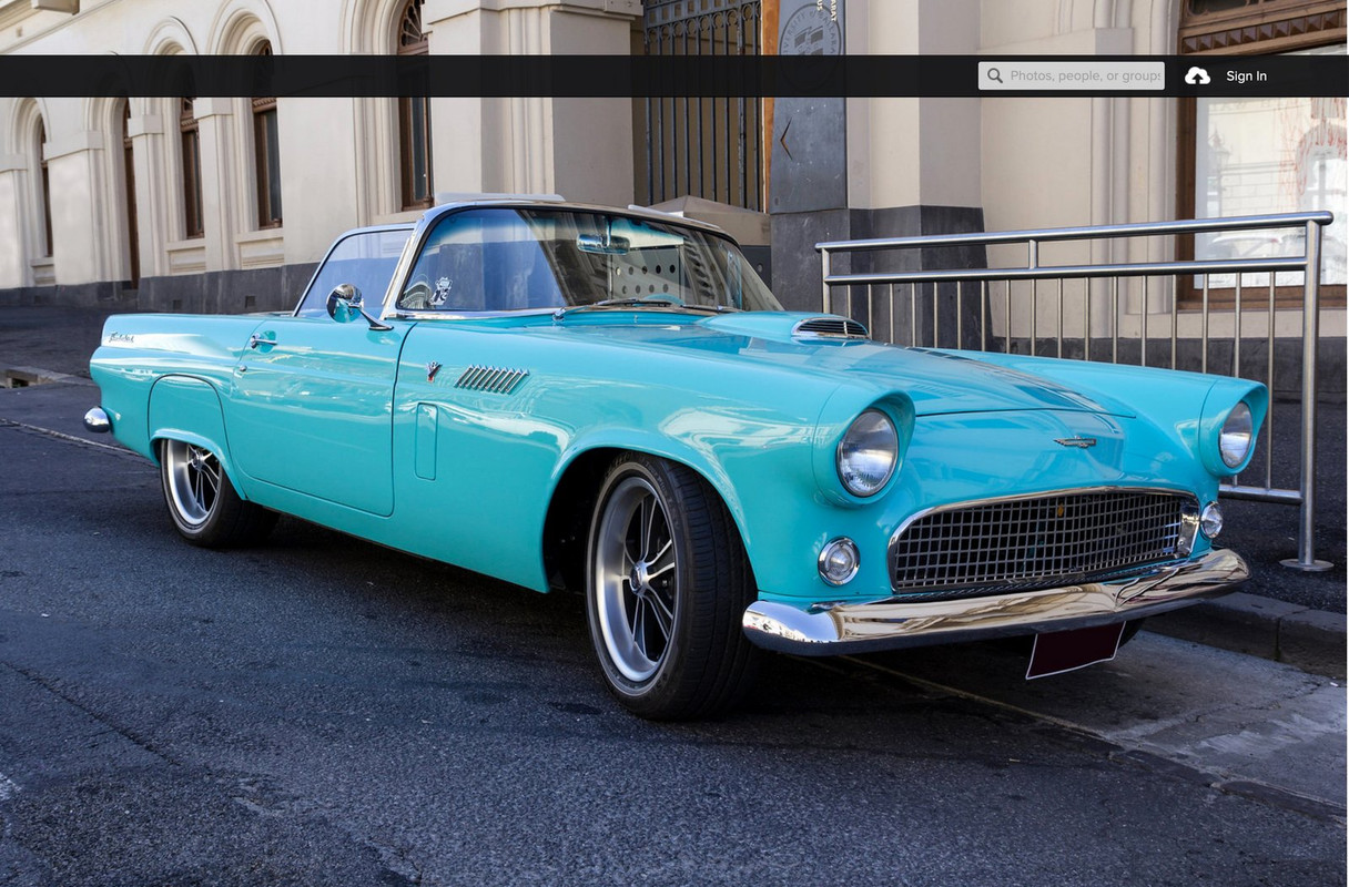 turquoise-vintage-car.jpg