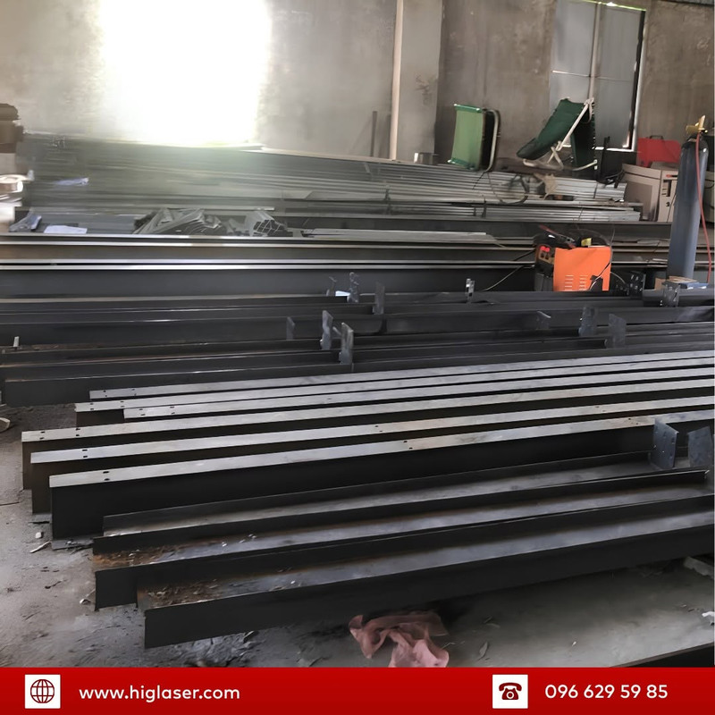 Cấu kiện cột dầm khung nhà thép