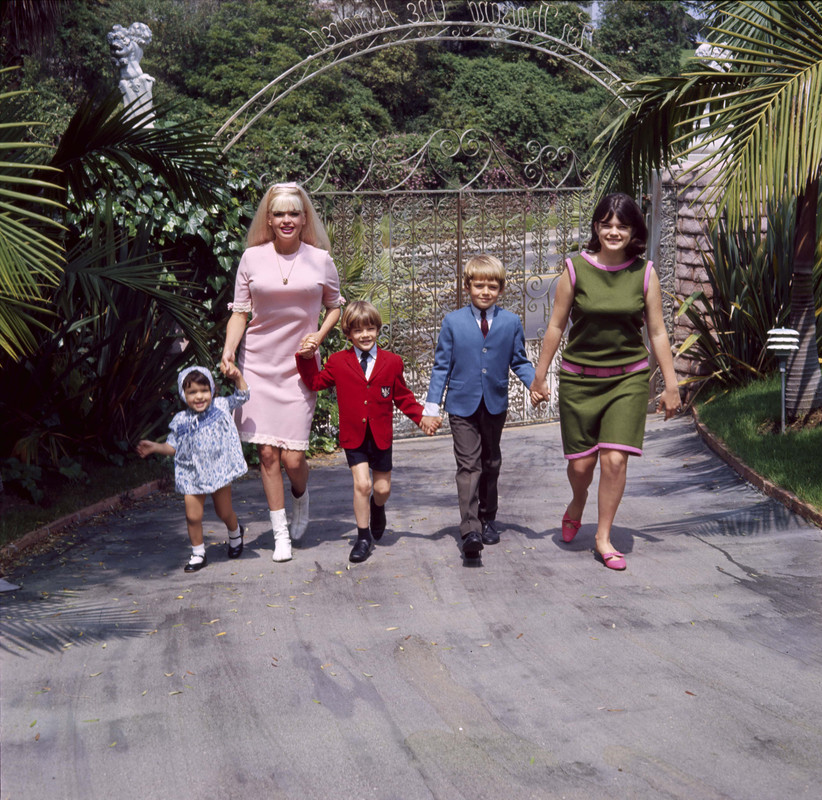 jayne_mansfield_c42