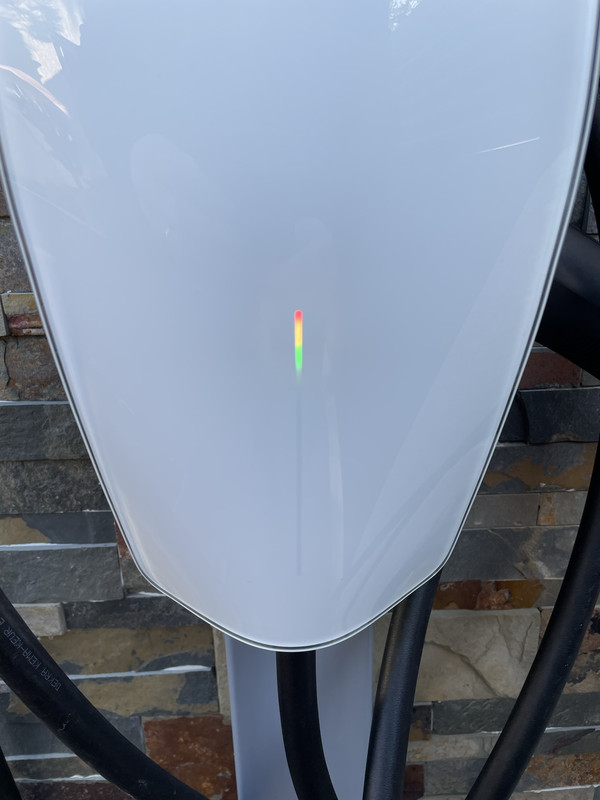 09EBBAF0-AC63-4B1F-BBA5-C0F47C89DBA5