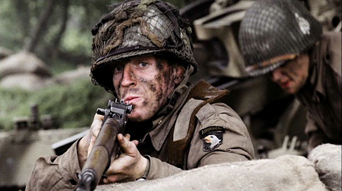 D-DAY-BAND-OF-BROTHERS-DAMIAN-LEWIS-1A-FOTOR.jpg