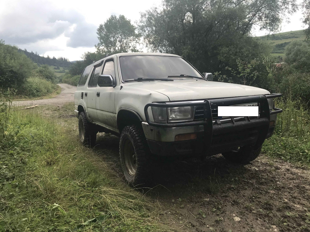 Toyota 4-Runner 3 (3)