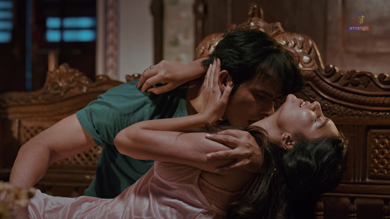 Hum Aapke Hai Wo (2024) Hindi Atrangii Short Films | 1080p | 720p | 480p | WEB-DL | Download | Watch Online