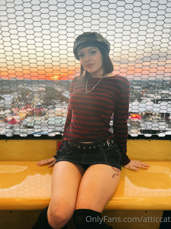 [Image: 2913x3884-000e733f2983fdf19fd0aa2c3b9aa2f5.jpg]