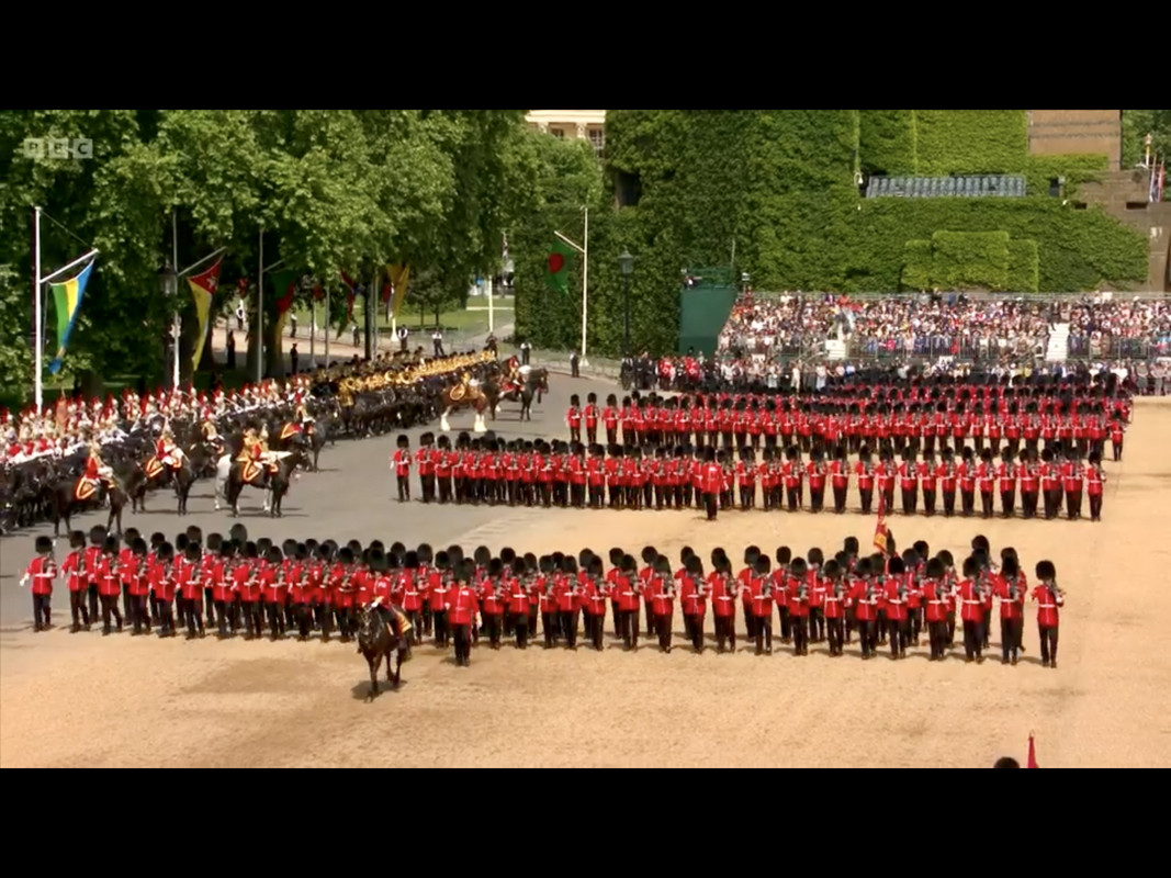 102E44B8-2D86-4B94-8DA4-2E26EE578765