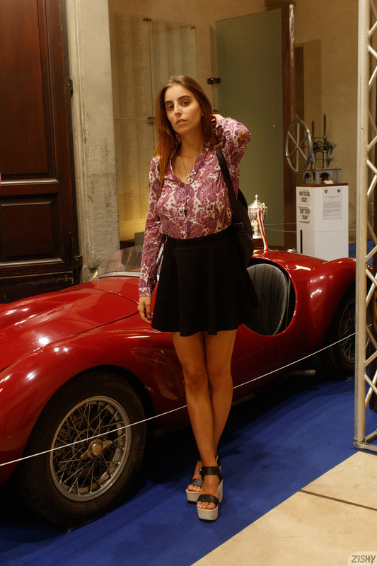 full_025_0906461144587259