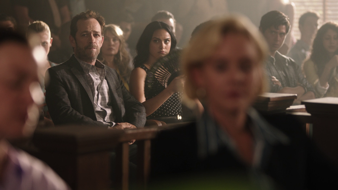 Riverdale.S03E01.L.ultimo.giorno.d.estate.1080p.BDMux.ITA.ENG.DD5.1.x264-BlackBit[screenshot 1]