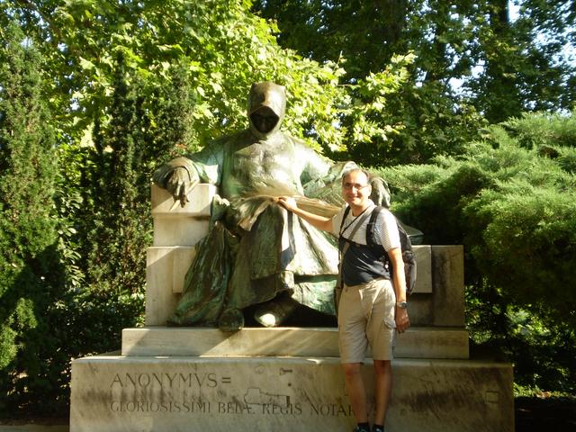 Día 2 – Miércoles 21 de Agosto. Plaza de los héroes, museo nacional Húngaro - Budapest, centro de Europa (6)