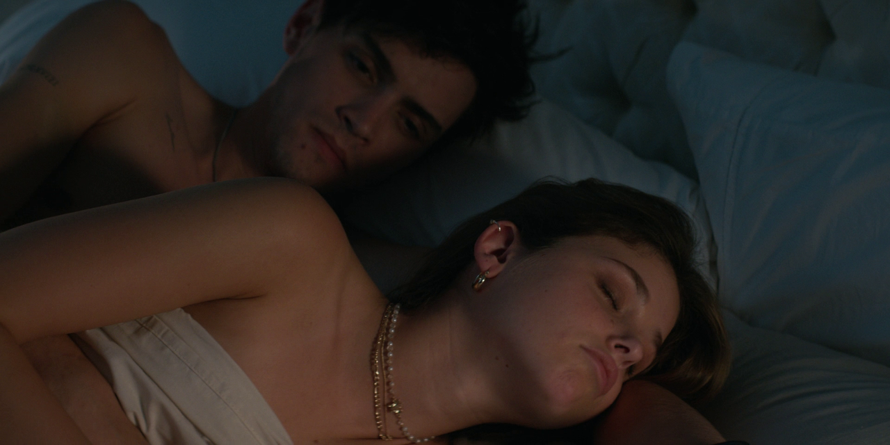 vlcsnap-2023-06-08-19h52m00s232