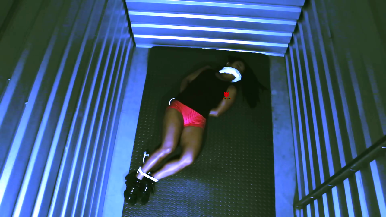 Carly Sunae 2 Dr Nguyen 2014