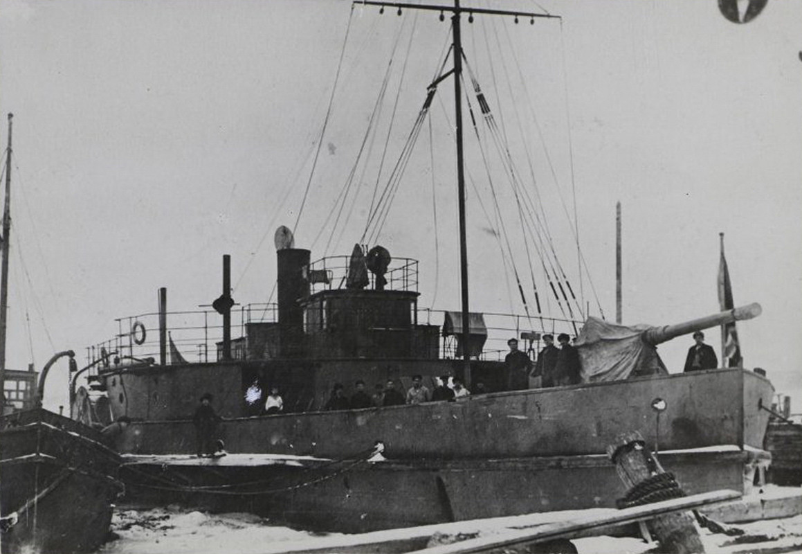 Минный заградитель Яуза Онежской флотилии