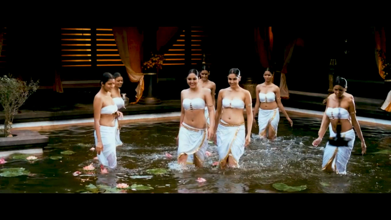 Ponnar Shankar 2011 Hot Song 4k.mp4_snapshot_00.58_[2020.12.12_00.08.36]