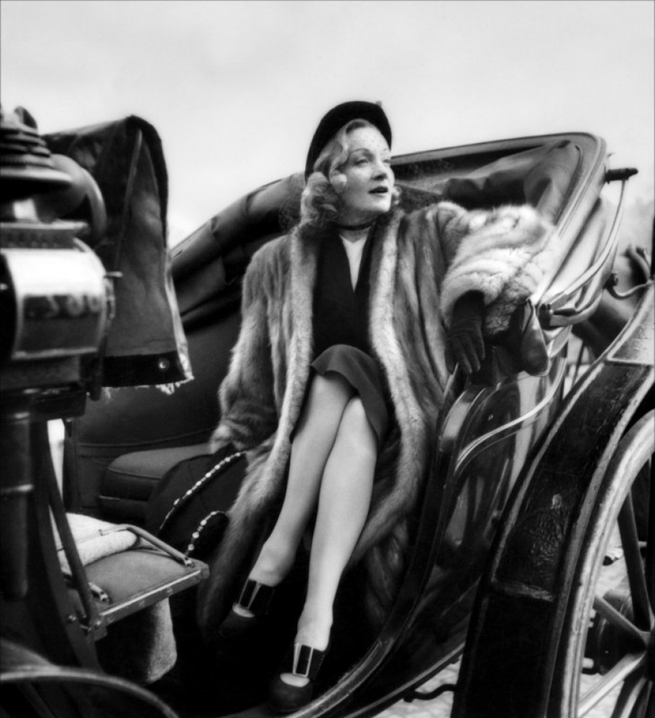 Marlene_Dietrich_c84