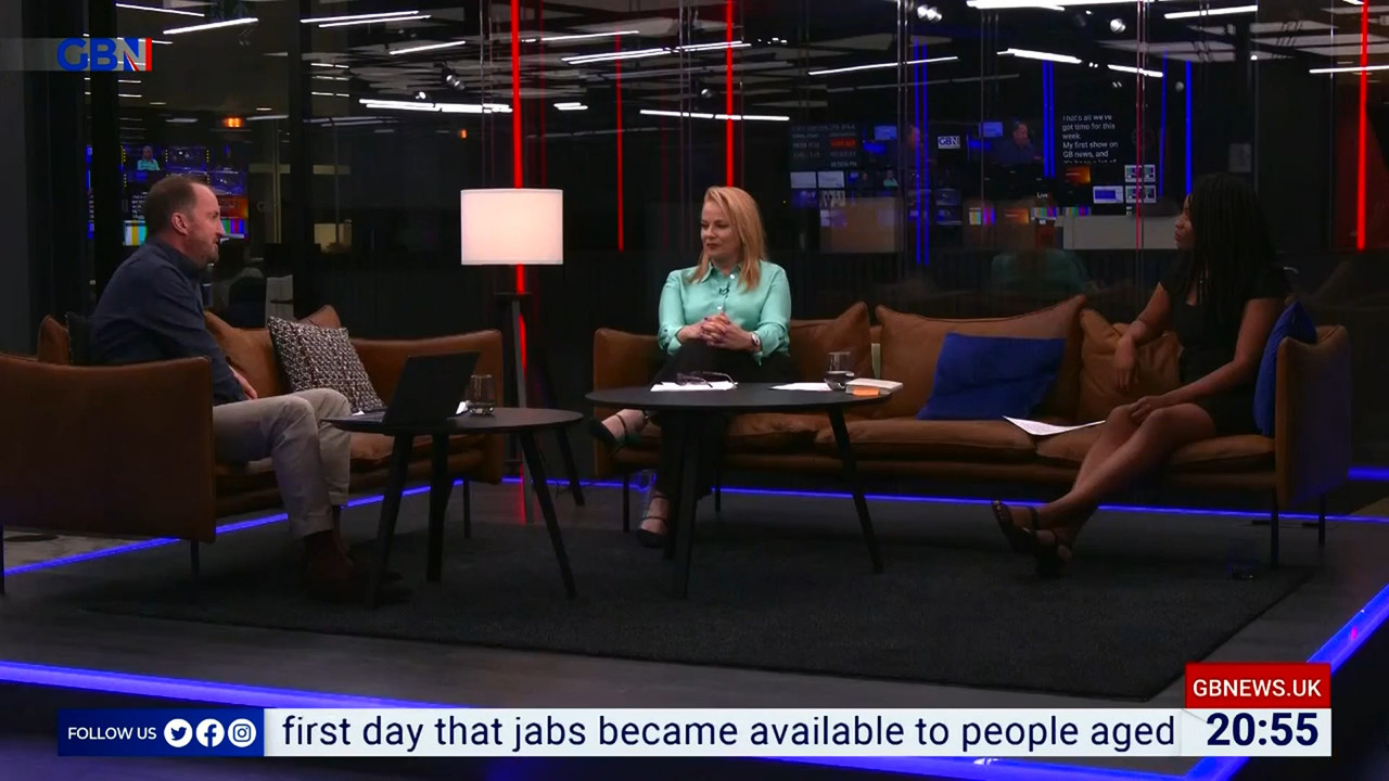 06.20 - 19.00.00 - Sunday Night Live. Interviews, debate and discussi..._002.ts_snapshot_08.38.551