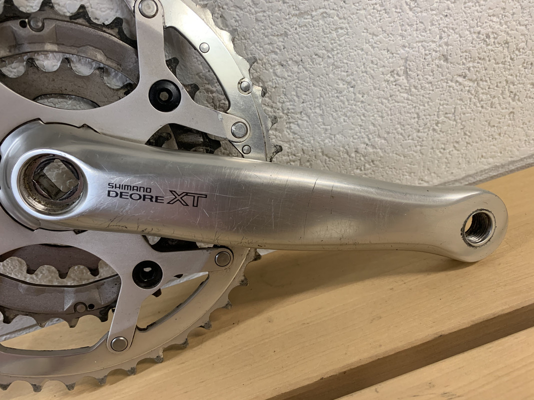 79C14DF5-A238-438E-B3E3-10B34B48CE40