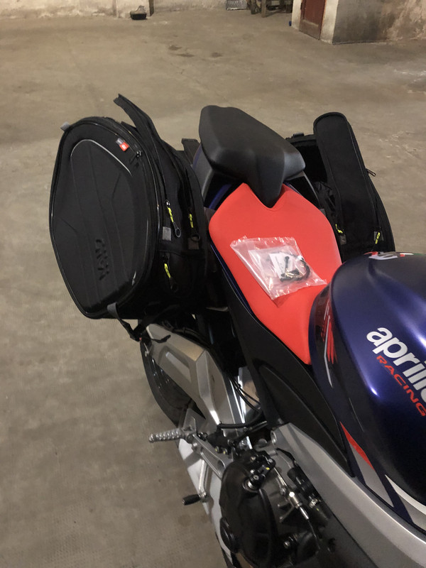 667F9922-DFCA-4BA1-9C41-07C2319BB3CA