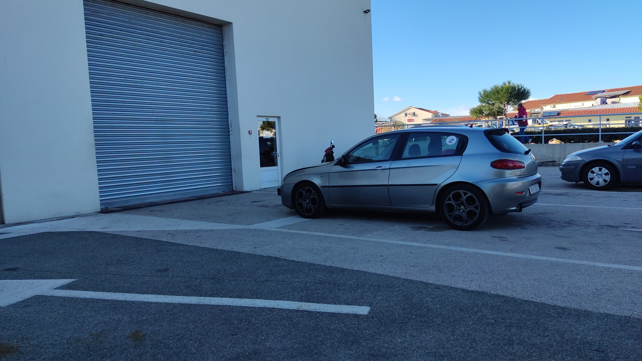 IMG-377e9107b00cbcb296480f382f17b91b-V