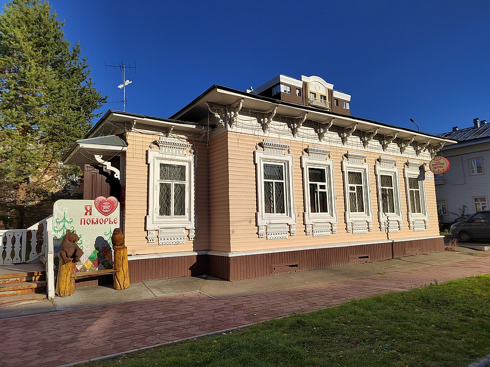 https://i.postimg.cc/d16b9xzp/1.jpg