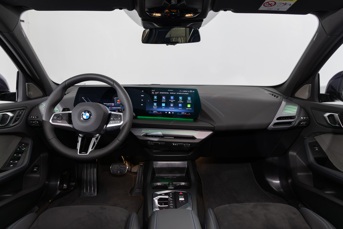 BMW_Serie_1_MY24_15