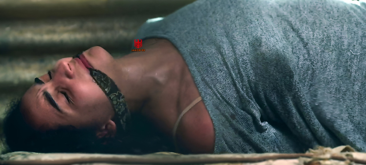 Carolinne Assis 4 - Olhar Indiscreto S01E10