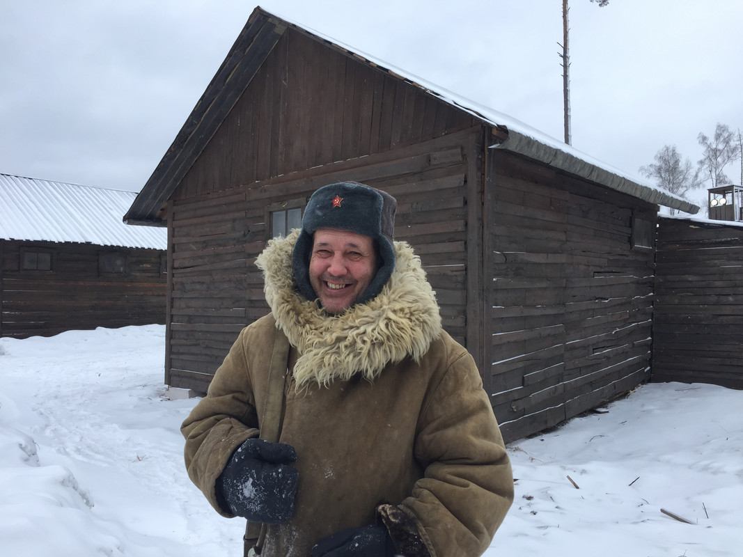 00A8BD7B-E232-418F-B377-6D4B1A0726DD