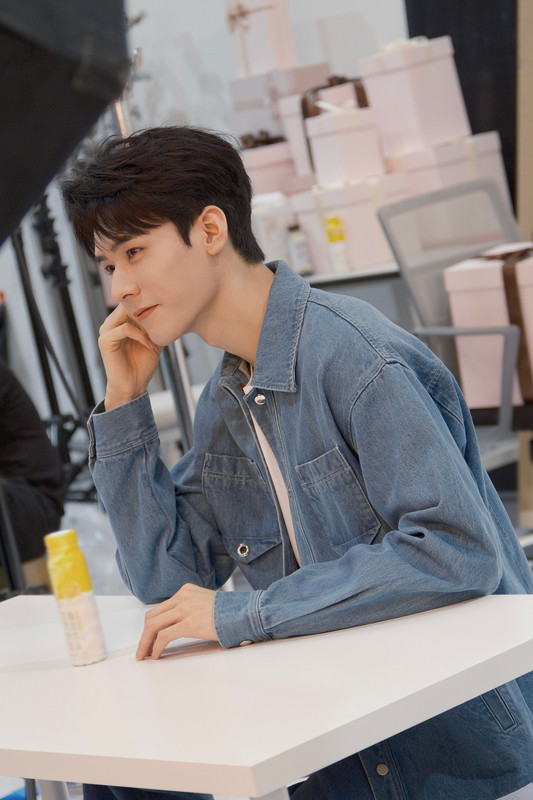 006DurXoly1hfh5zrt0sjj31xc2w14qr