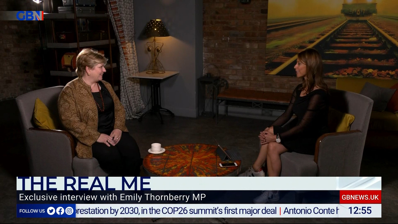 11.02 - 12.00.00 - The Briefing With Gloria De Piero. Your must-watch....ts_snapshot_56.31.673