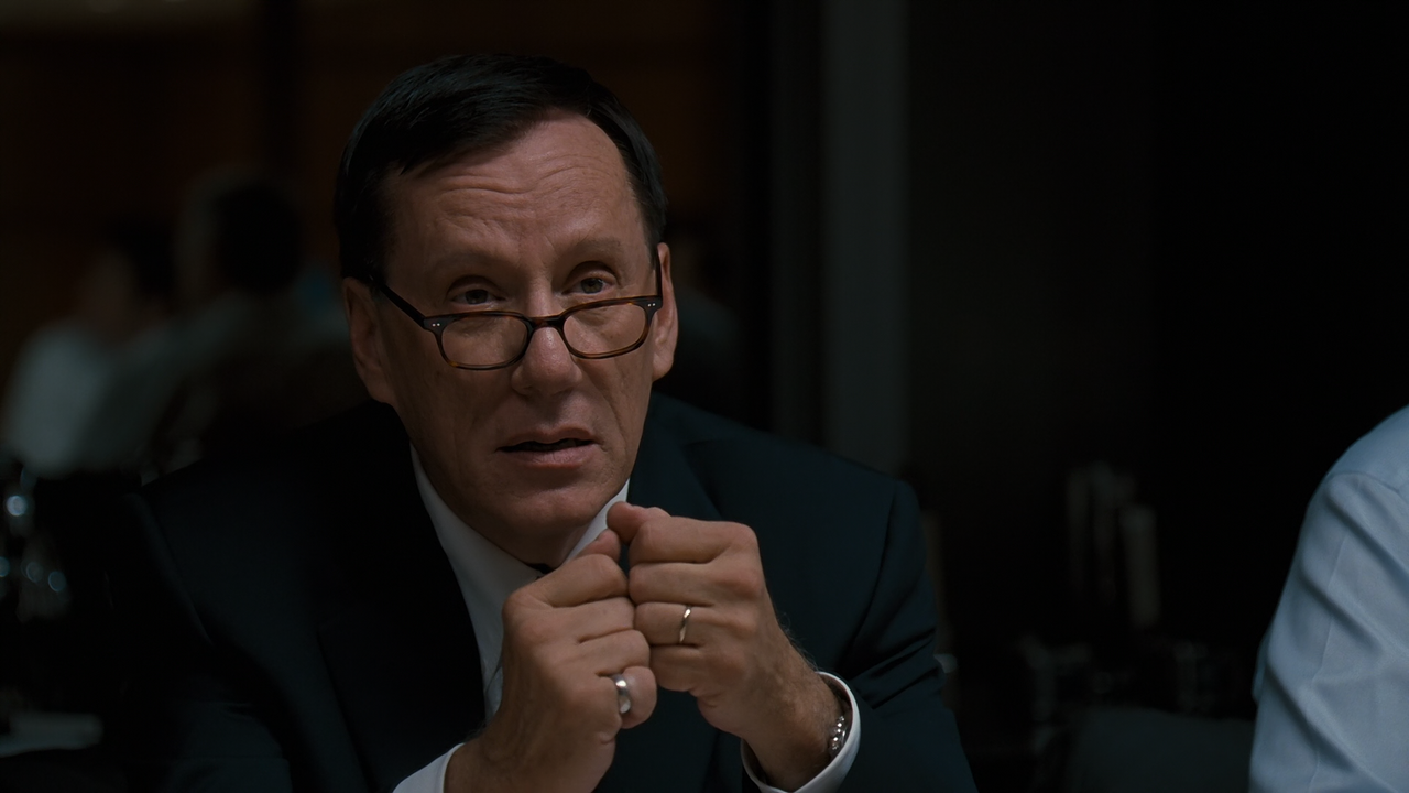 Too Big To Fail [2011] 1080p 10bit BluRay AAC5.1 HEVC-Vyndros.mkv_snapshot_00.13.32_[2021.03.11_14.1