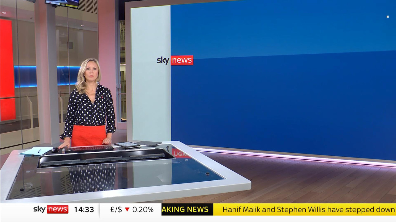 11.05 - 14.00.00 - Sky News With Sarah Hewson. Join Sarah Hewson for ....ts_snapshot_26.10_[2021.11.