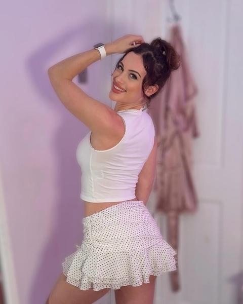 [Image: jamiejmodel-3771398348436425895-2025-11-22.jpg]