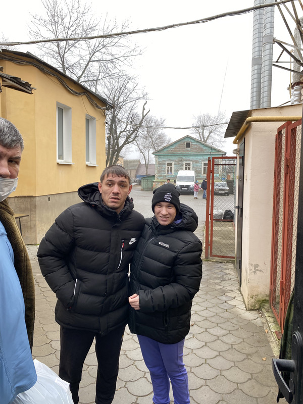 655AEDEF-7341-4A3B-A268-DD69C64807D5