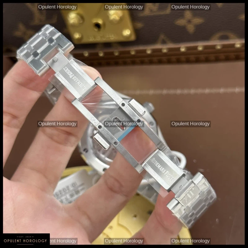 Audemars Piguet Royal Oak Flying Tourbillon 26730BC Baguette Diamond Gray Dial 41mm