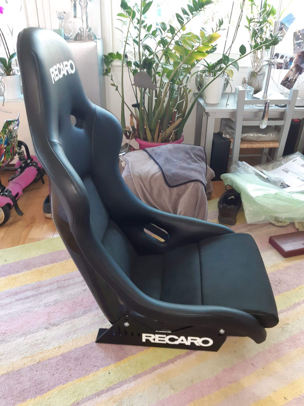 C06C9620-2458-45F6-ACCE-7A77CEB274C2