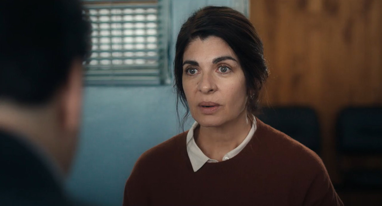 Caught (2025) Season 1 [Hindi + English] WebRip 480p 720p ESub - Complete Screenshot