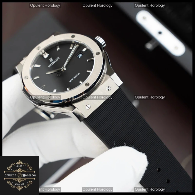 Hublot Classic Fusion Titanium Black Dial 42 mm Automatic Watch