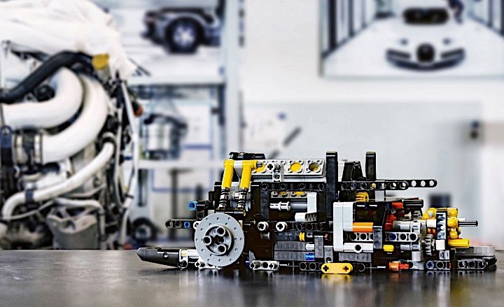 Lego Technic Bugatti Chiron (25)