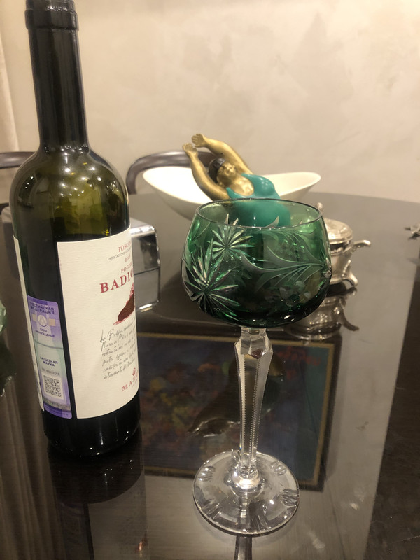 F4DB98A3-A1B4-4F31-8897-51163FC932DD