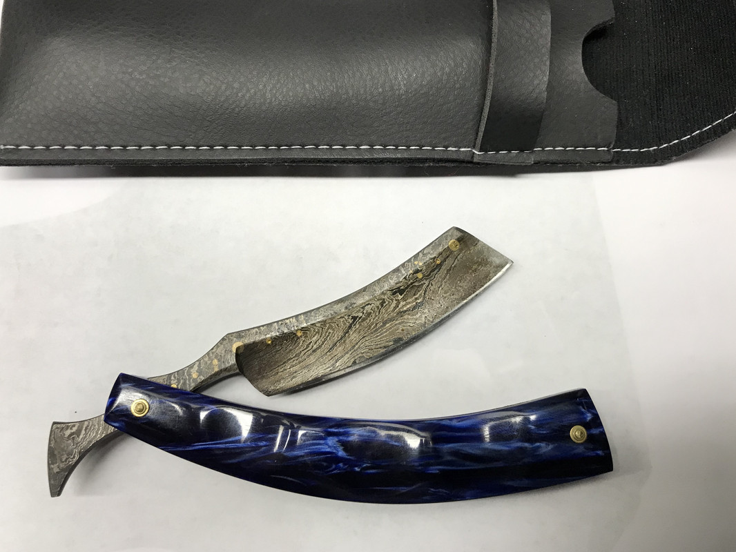 8E1CAC99-5CBA-4B21-B24C-B57461726ECA