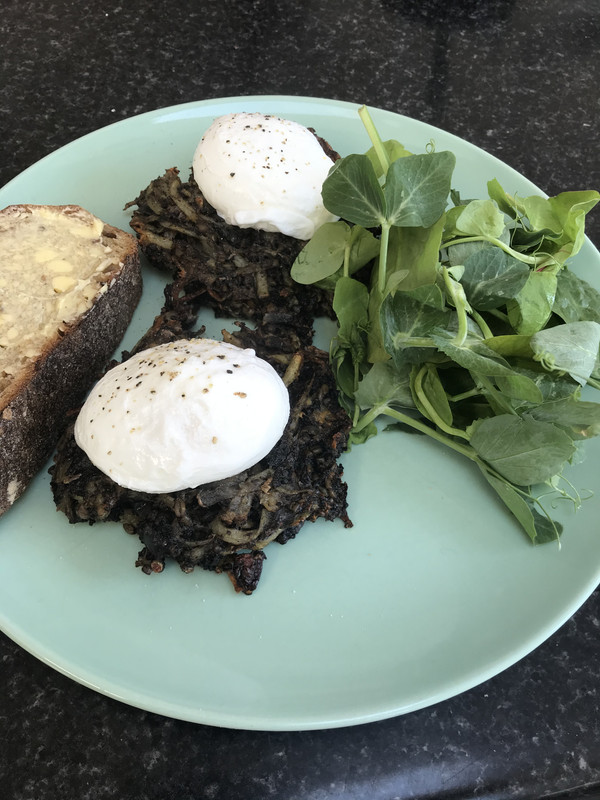 1C893F83-7A92-4770-B0AD-1C78374FFF5A