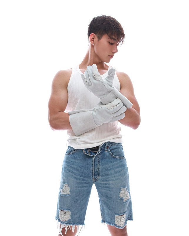 Photo by Duc Vuong 👑 on March 31, 2023. (2)