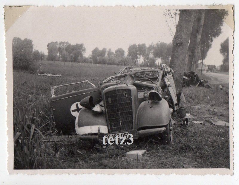 Belgien Frankreich 1940 zerst. SDkfz PKW Kübel K
