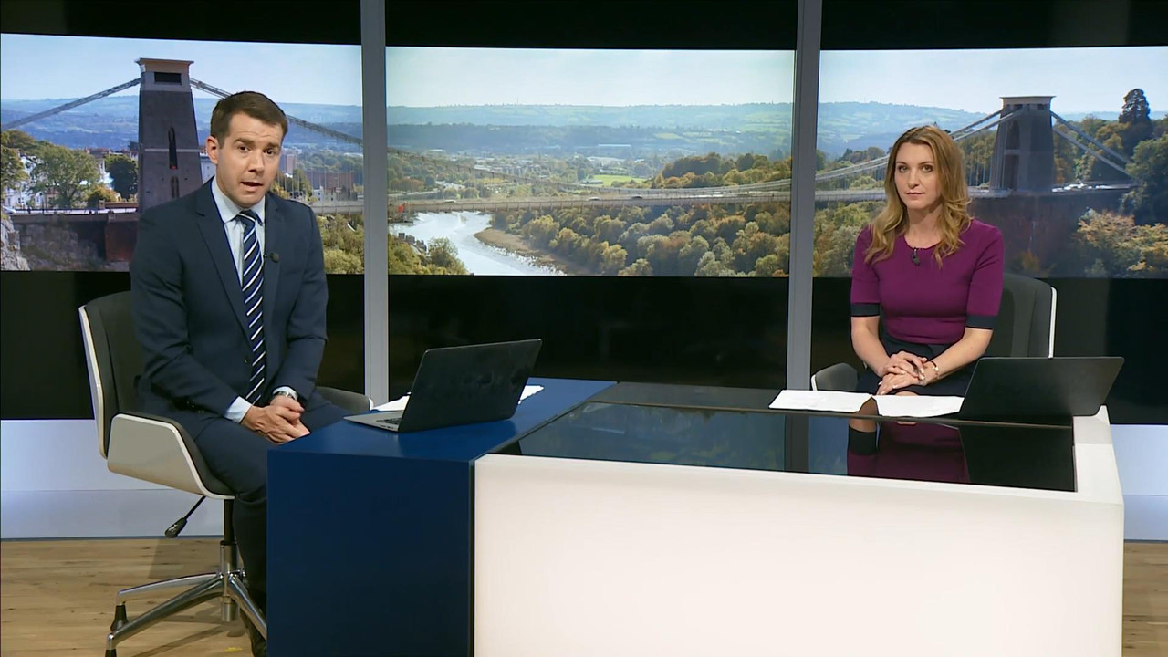 06.24 - 18.00.00 - Itv News London. The Latest News In London And The...-1.m4v_snapshot_16.53_[2021.