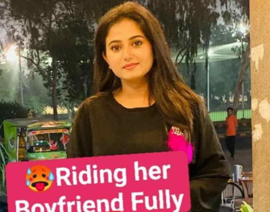 Girlfriend riding her exclusive viral video