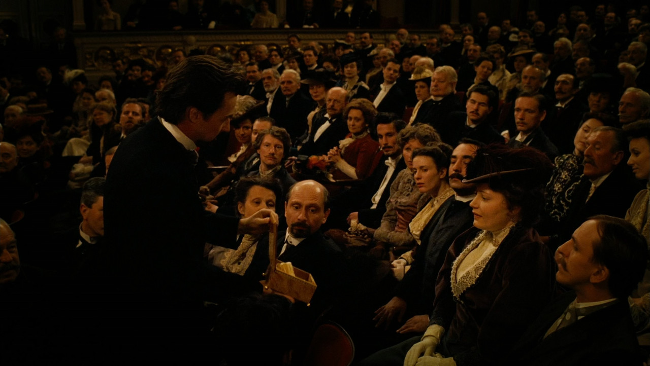 The Illusionist (2006).mkv_snapshot_00.14.20_[2018.03.25_20.43.0