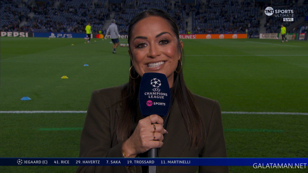 02-21_20-49-21_UK   TNT Ultimate UHD (live event)_FC Porto vs Arsenal.ts_snapshot_09.29.743