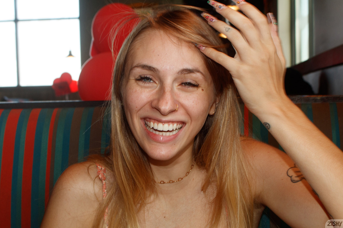 full_037_94211459101017